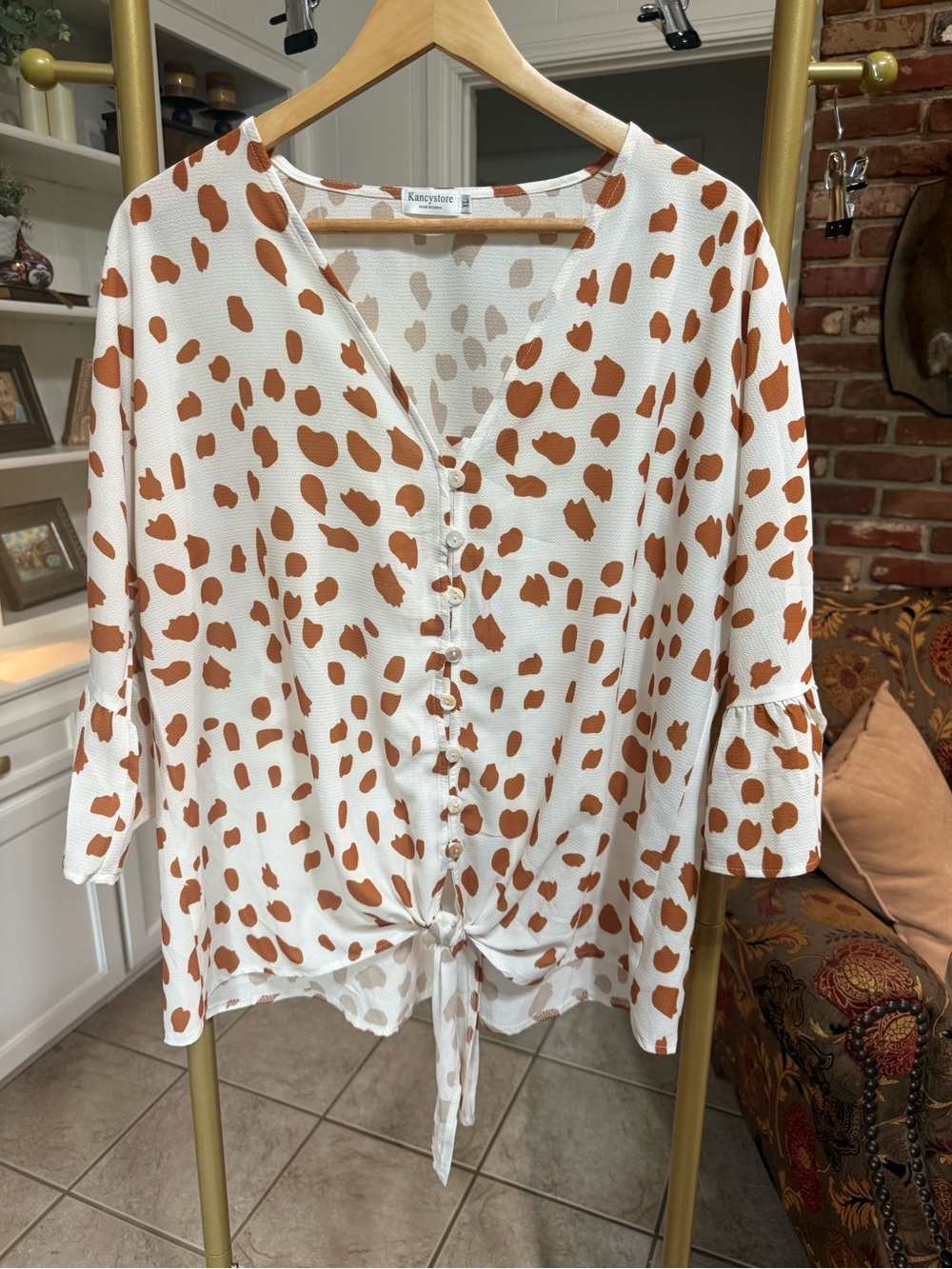Kensie White & Rust Dot Tie-Front V-Neck Blouse